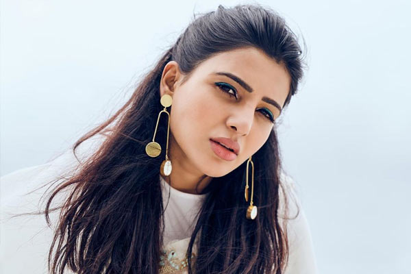 Samantha